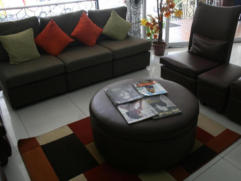 Sampaguita Suites Plaza Garcia Cebu Εξωτερικό φωτογραφία